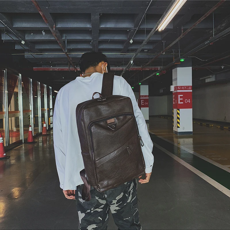 Hommes sac à dos en cuir PU sac à dos grands sacs à dos d\'ordinateur portable mâle Mochilas cartable décontracté pour adolescents garçons sac à dos de haute qualité Hommes sac à dos en cuir PU sac à dos grands sacs à dos d\'ordinateur portable mâle Mochilas cartable décontracté pour adolescents garçons sac à dos de haute qualité