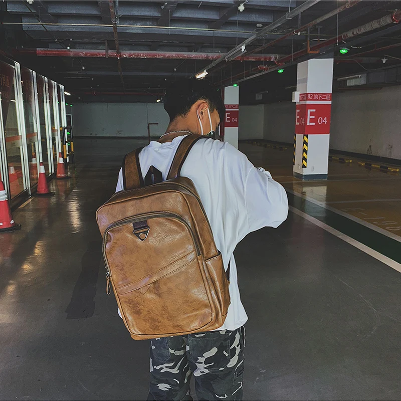 Hommes sac à dos en cuir PU sac à dos grands sacs à dos d\'ordinateur portable mâle Mochilas cartable décontracté pour adolescents garçons sac à dos de haute qualité Hommes sac à dos en cuir PU sac à dos grands sacs à dos d\'ordinateur portable mâle Mochilas cartable décontracté pour adolescents garçons sac à dos de haute qualité