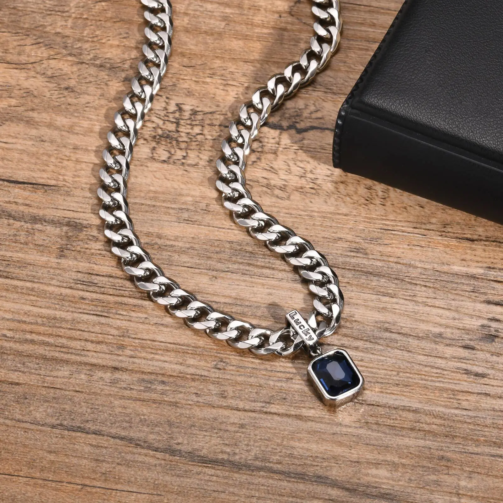 Colliers carrés avec pendentif en Zircon pour hommes et garçons, collier avec pendentif avec mots porte-bonheur en acier inoxydable, bijoux hip hop Punk, cadeau d'anniversaire