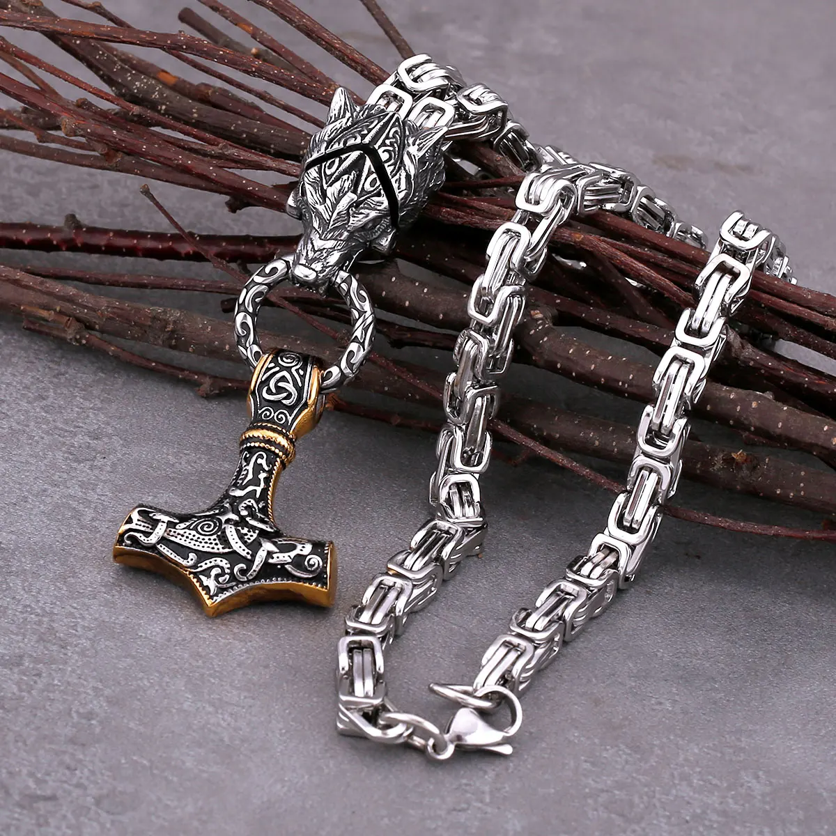 Collier + Pendentif Gris Doré